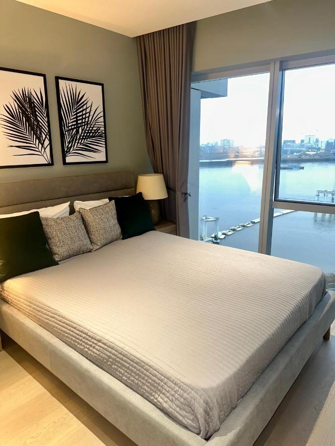 Godson Luxury One Bed Apartment ลอนดอน ภายนอก รูปภาพ